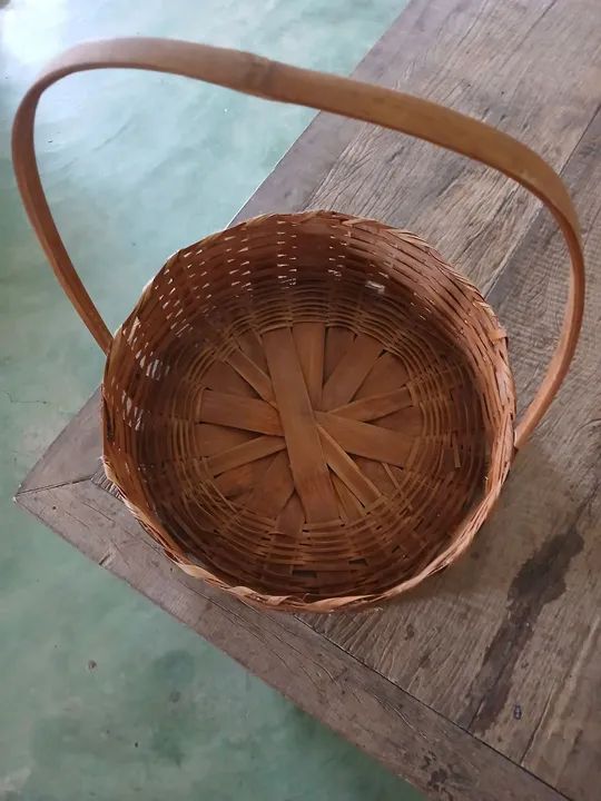 Cesto de palha 