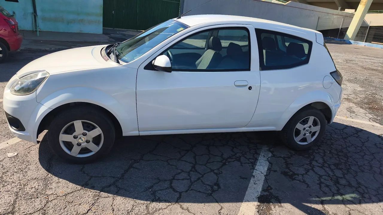 Ford KA 2013. Básico  19.990 - Foto 4