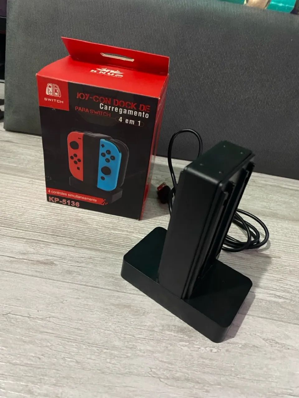 Nintendo Switch Base de Carregamento para 4 Joy-Cons Switch