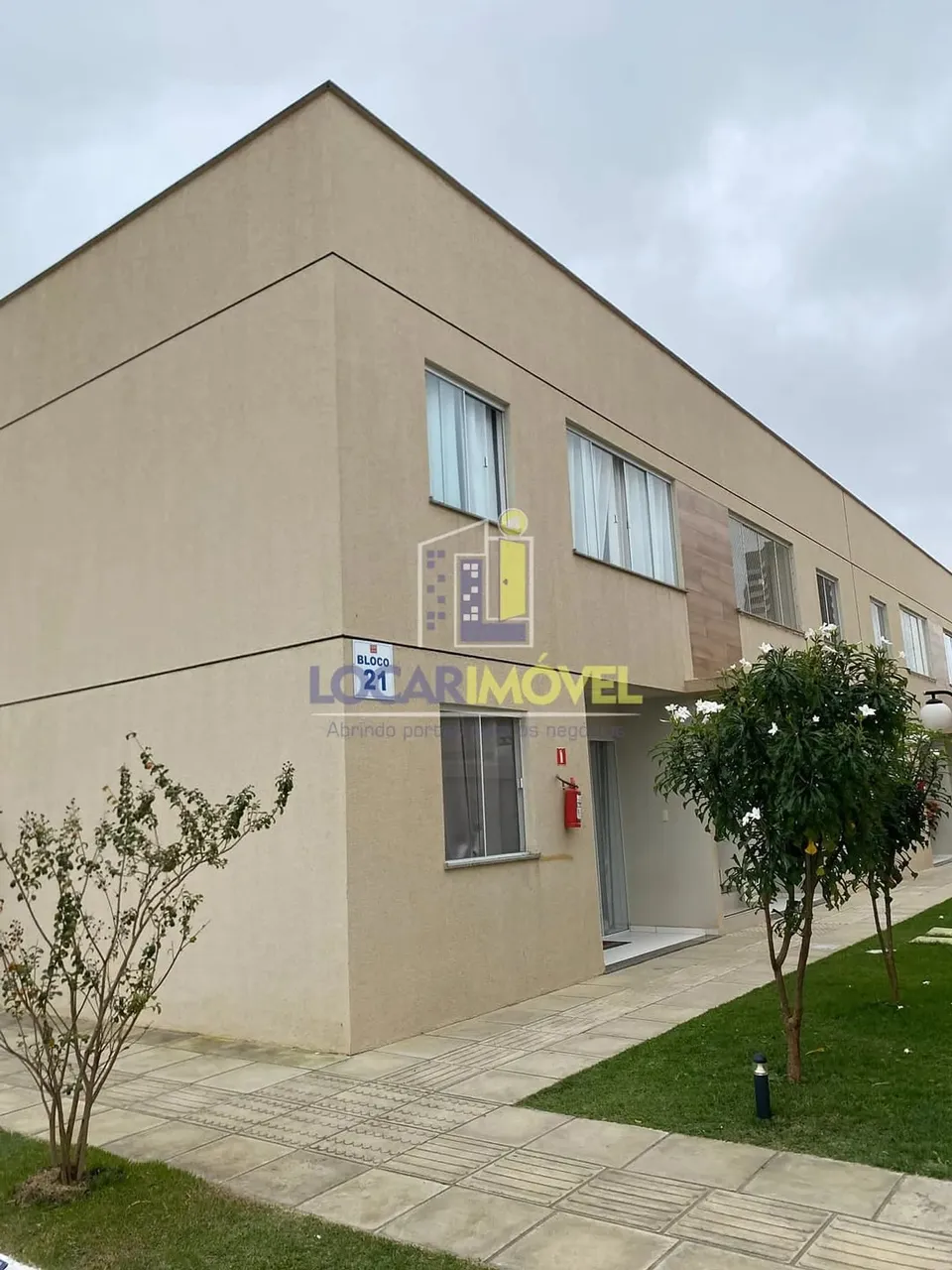 Apartamento semi-mobiliado para locação, com 2 quartos, 1 suite, Bairro Boa Vista, Vitória