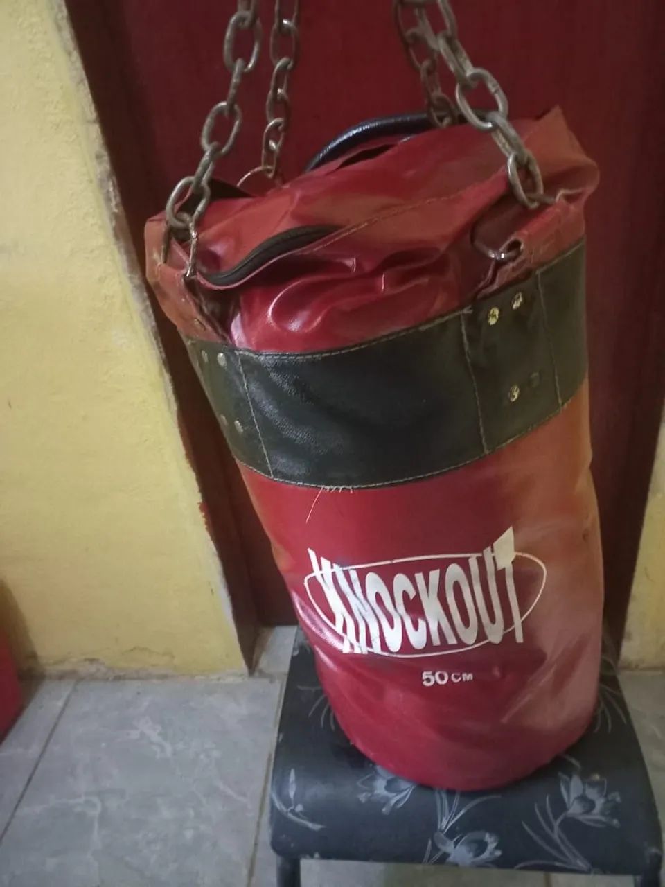 Vendo saco de pancada knockout de 50 cm. VALOR NEGOCIÁVEL, SOU DE CAETES I, ABREU E LIMA  - Foto 5