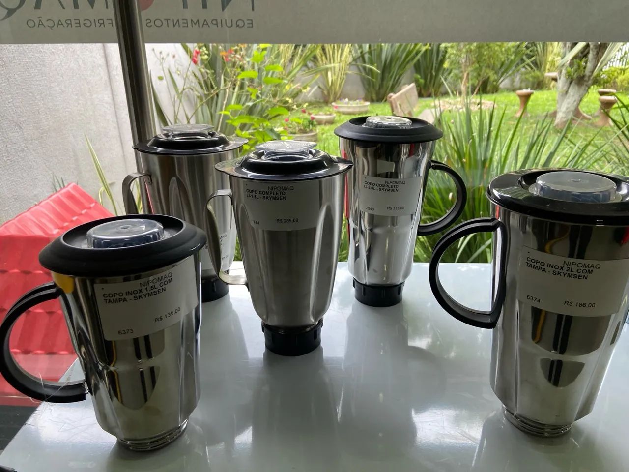COPO INOX 1,5L COM TAMPA - SKYMSEN  - Foto 5