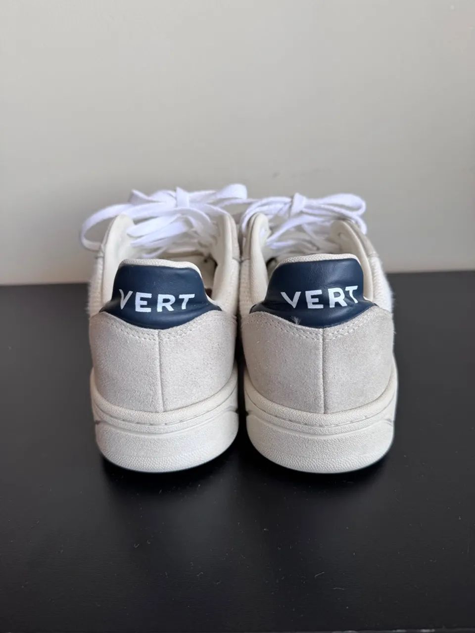 Tênis Veja V-12 Branco com Detalhes Azul - Foto 3