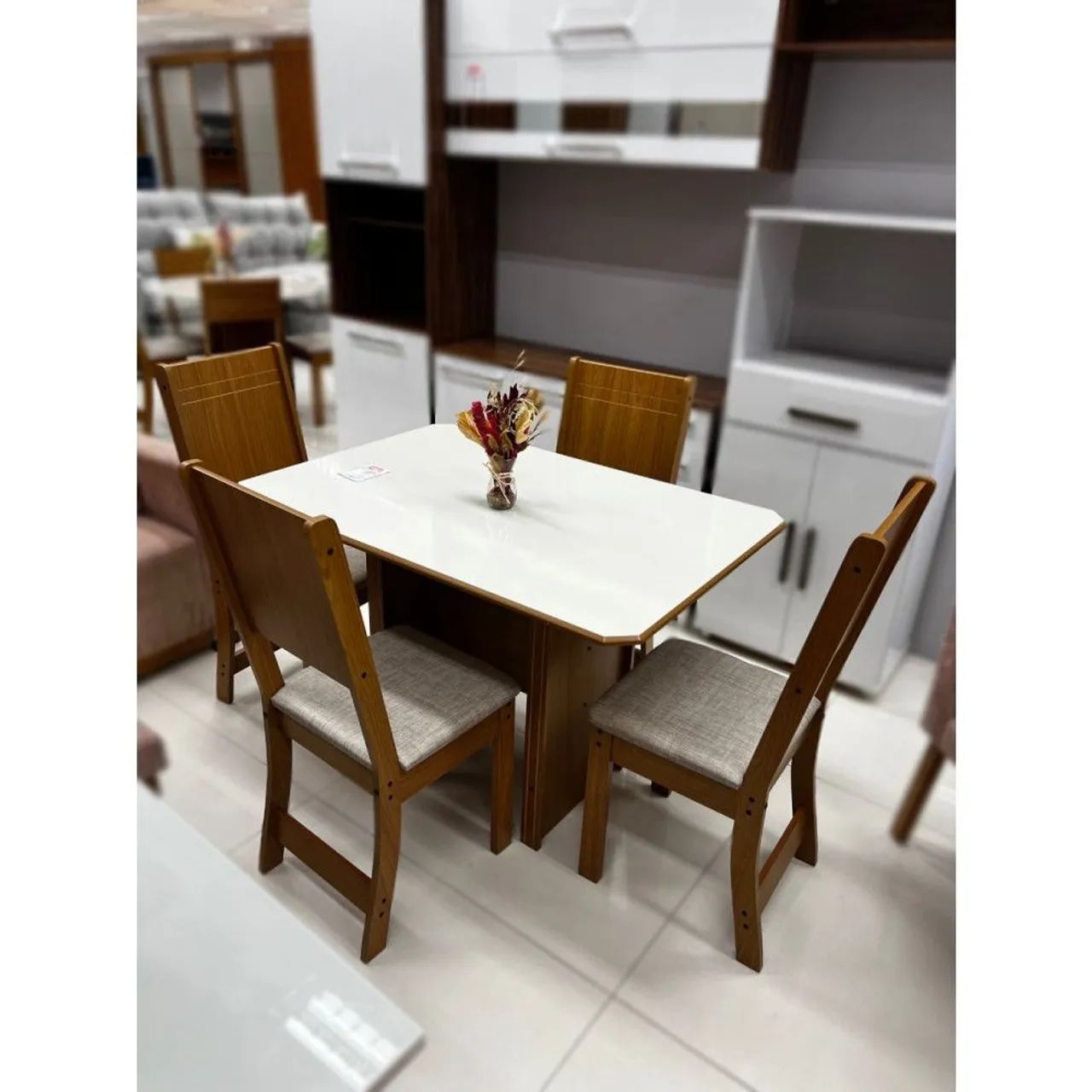 CONJUNTO DE MESA DE JANTAR ÉVORA COM 4 OU 6 CADEIRAS