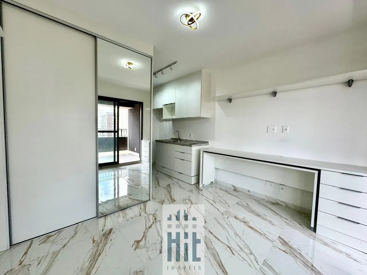 Studio de Alto Padrão na Chácara Klabin: 1 Quarto, 1 Banheiro, 27m². Lazer Completo e Loca