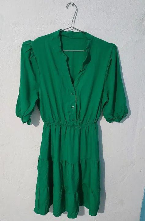 Vestido Básico Tamanho: M Cor: Verde - Shein 