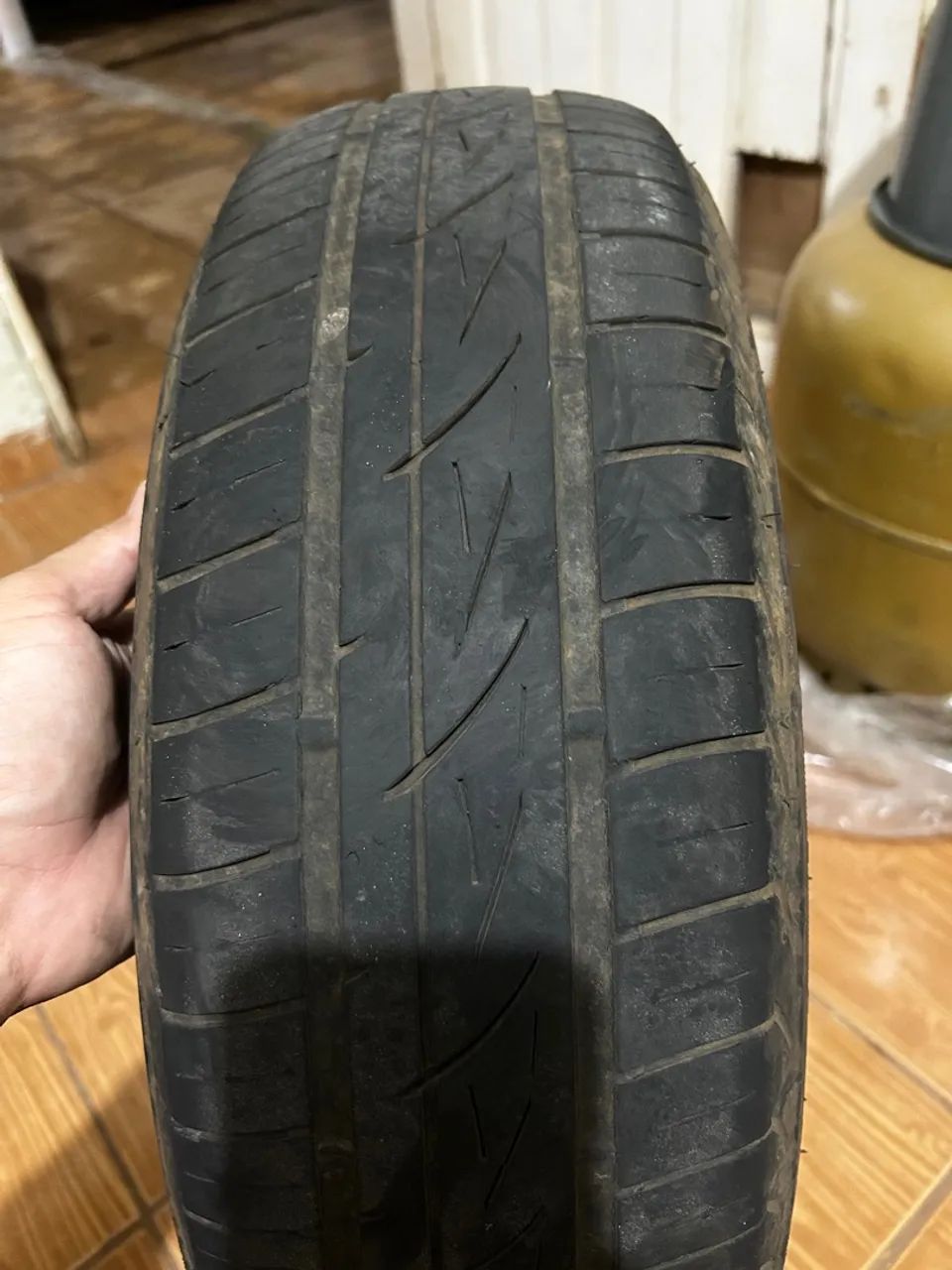 Pneu 175/65R14 Corsa Palio Siena Etios Kwid - Foto 4