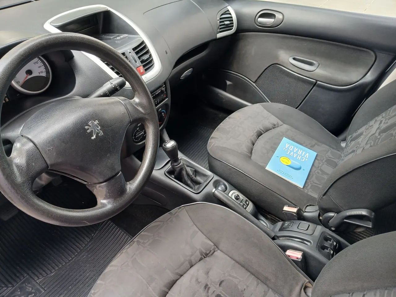 PEUGEOT 2011 207 COMPLETO IPVA PAGO - Foto 3