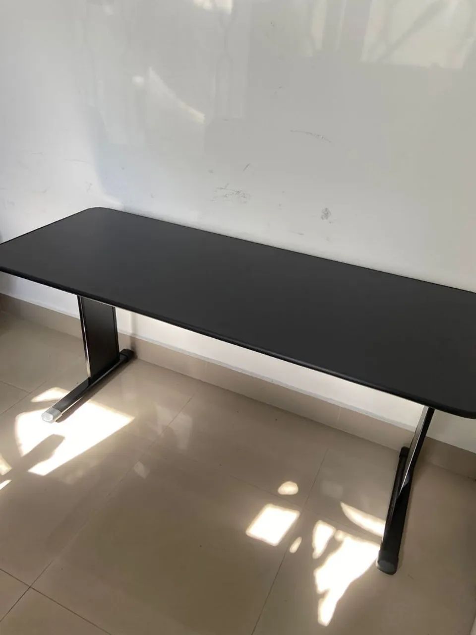 Mesa de Escritório 1.20mt  (disponível somente cinza) - Foto 5