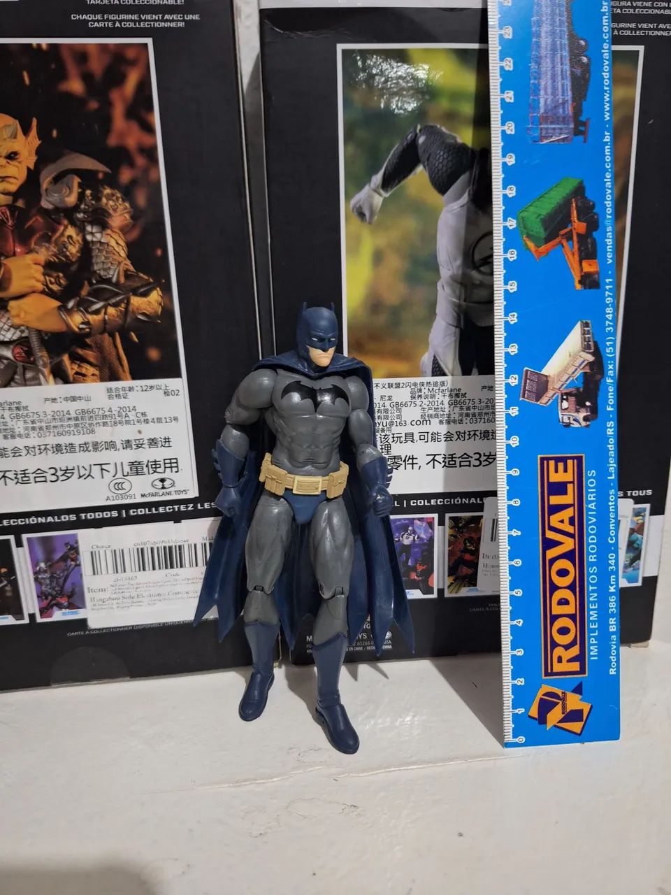 Boneco Batman Articulado - Colecionável