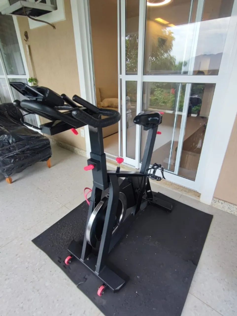 BICICLETA SPINNING DOMYOS BIKING 500 - SEMINOVA COM NF - Foto 4