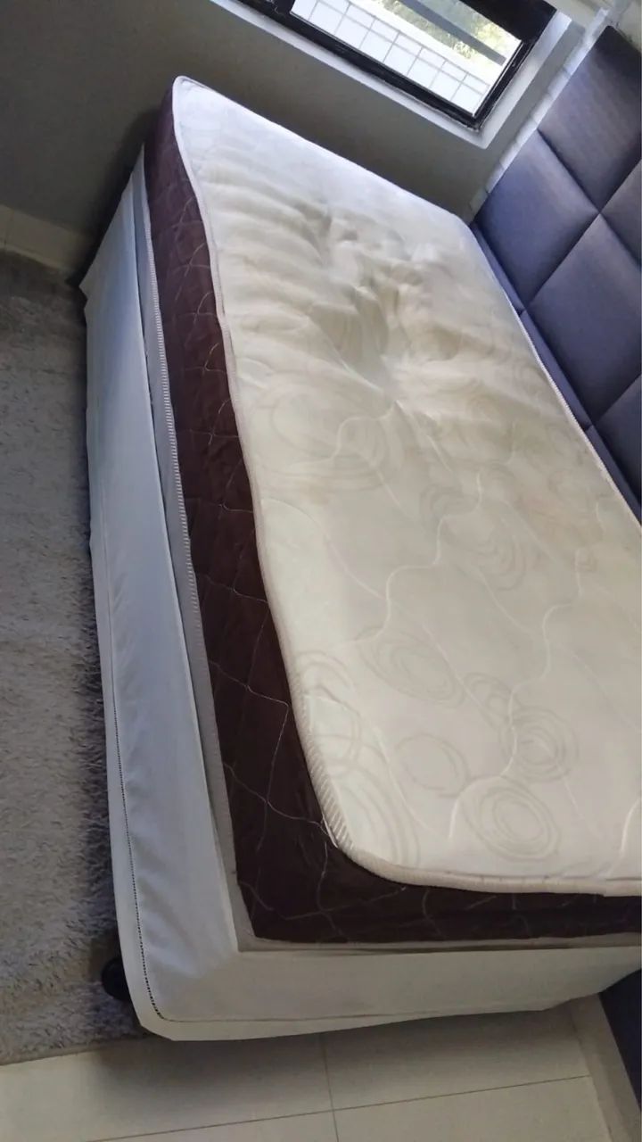Cama Box solteirão para doação 