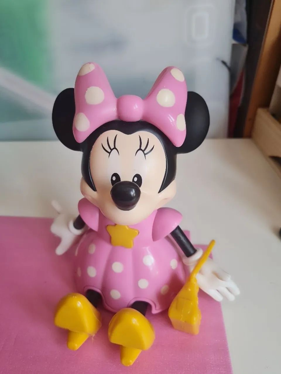 Boneca Minnie Conta História - Foto 4