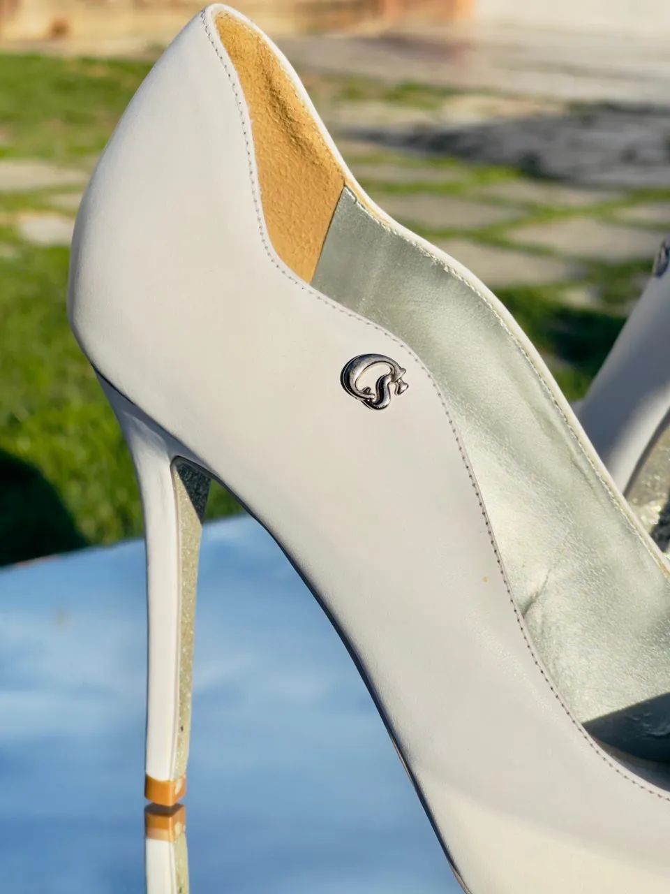 Scarpin de noiva Carmen Steffens Novo TAM 39 - Foto 2