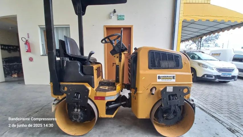 ROLO COMPACTADOR CC900 - Foto 2