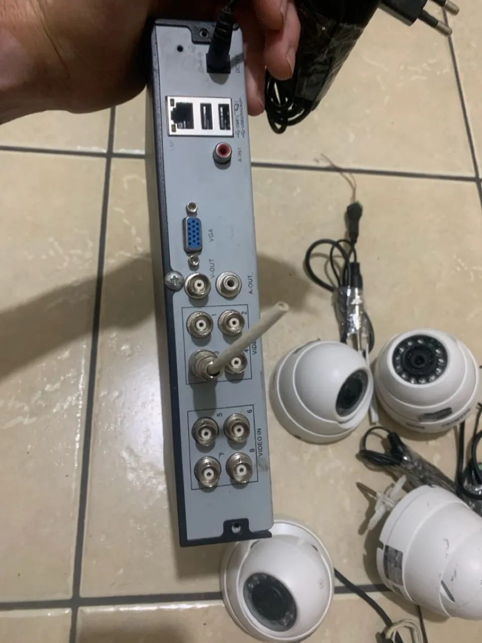 Câmera Intelbras Dome 2.8  DVR e brinde VMD 3120 IR Infravermelho Branca  - Foto 4
