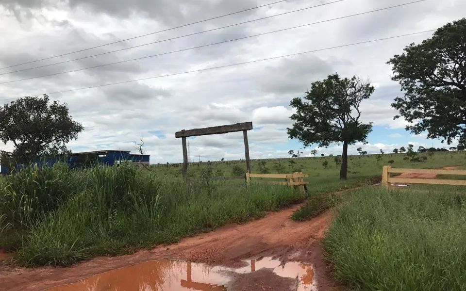 Área plana dentro da cidade - Foto 3