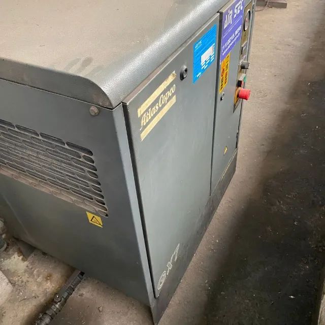 Compressor Parafuso Atlas Copco Funcionando GX7P-125 - 10 HP - Foto 4