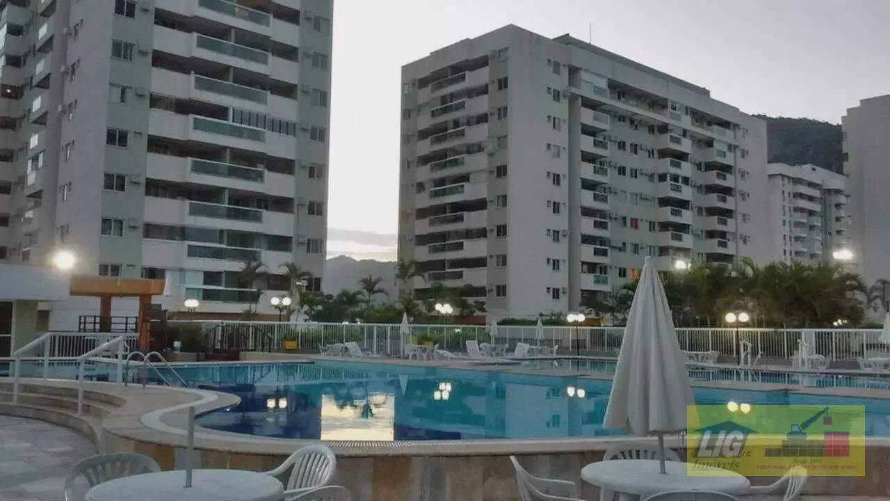Imóvel para aluguel tem 82 metros quadrados com 3 quartos em Barra Olímpica - Rio de Janei