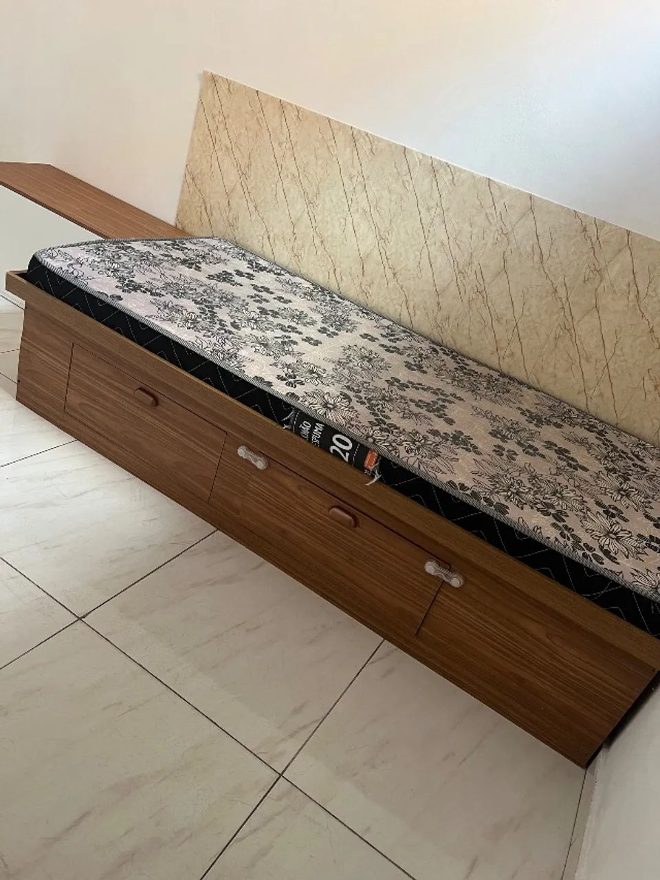 Cama solteiro 100% Mdf