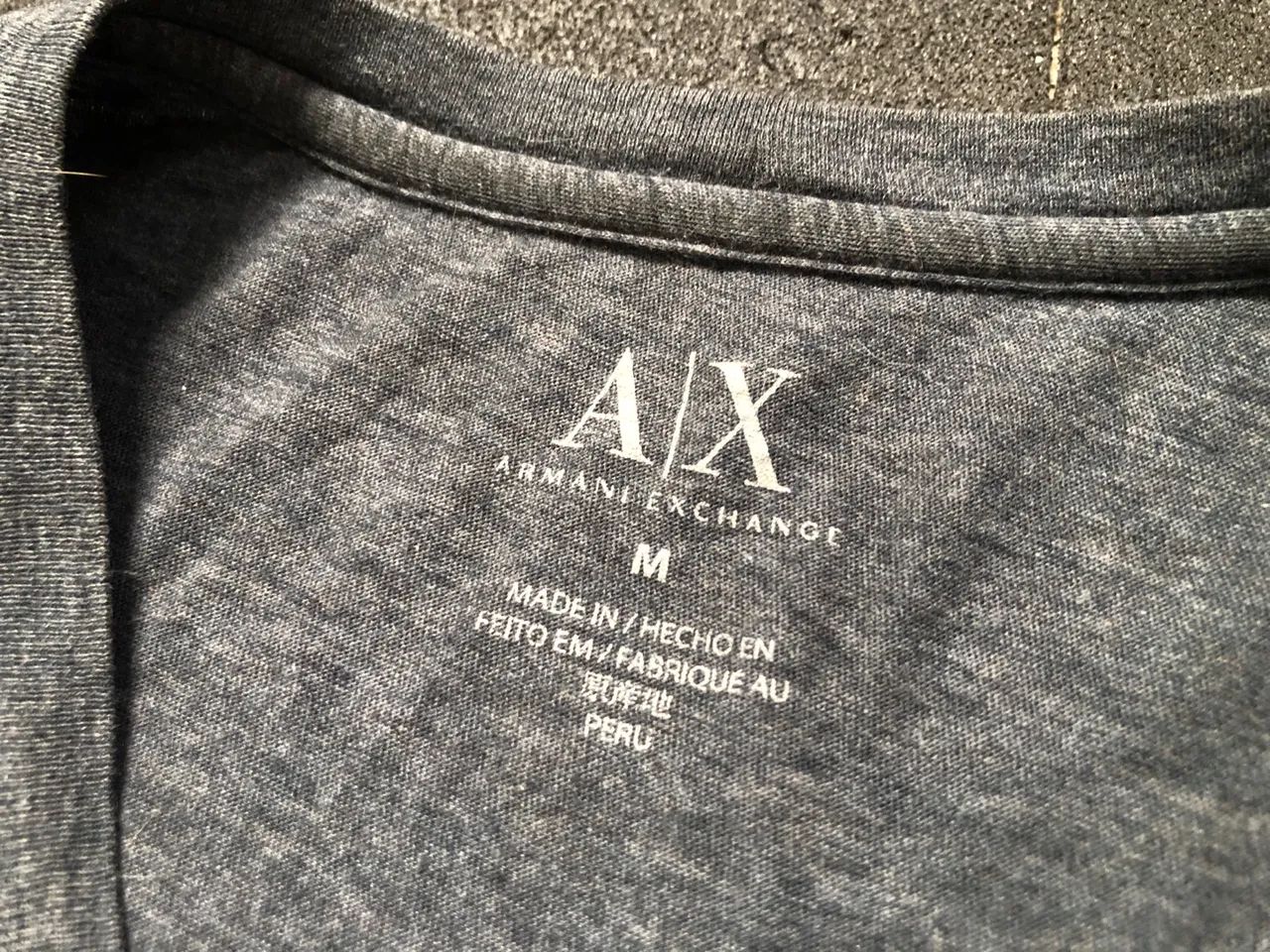 Camiseta original Armani Exchange Manga Longa Cinza - Foto 3