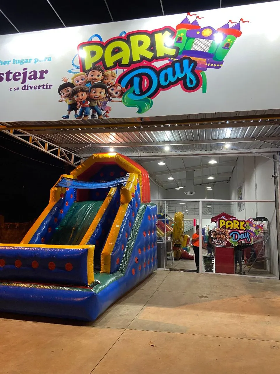 Alugamos brinquedos para sua festa ?