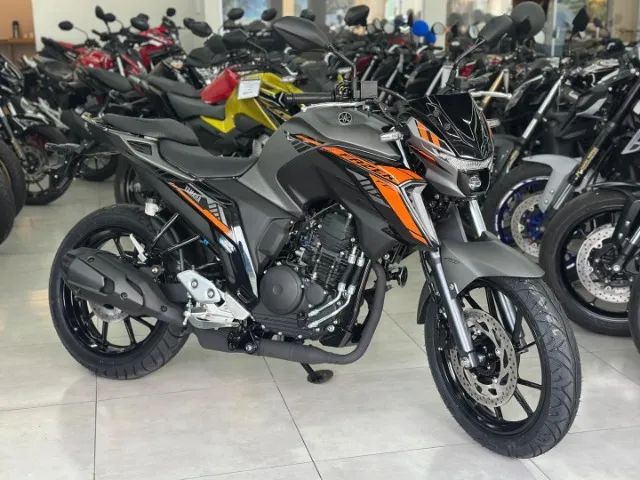 Yamaha FZ25 Fazer 250 Abs Connected 2025 Cinza