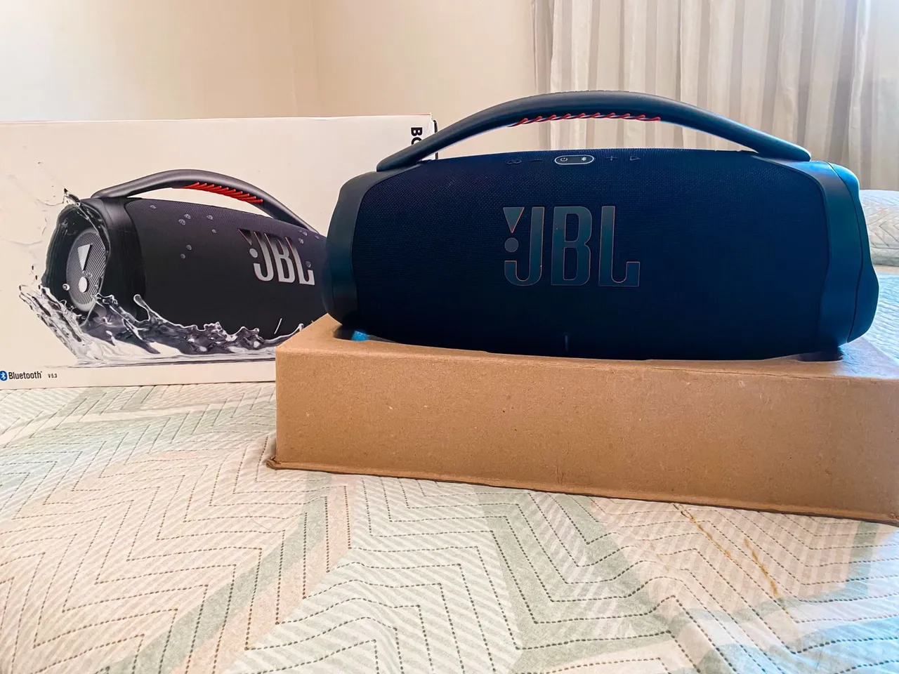 Caixa de Som JBL - Som Potente e Qualidade Superior