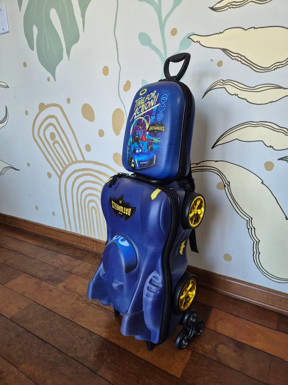 Mochila de rodinhas Batwheels com lancheira