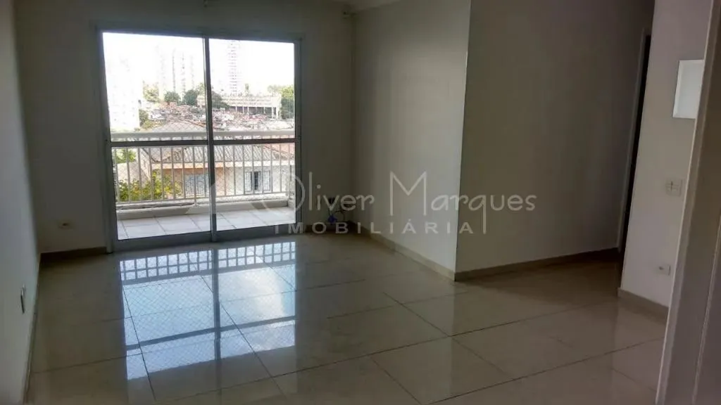 Apartamento à venda no Jaguaré, São Paulo: 3 dormitórios, piscina e armários