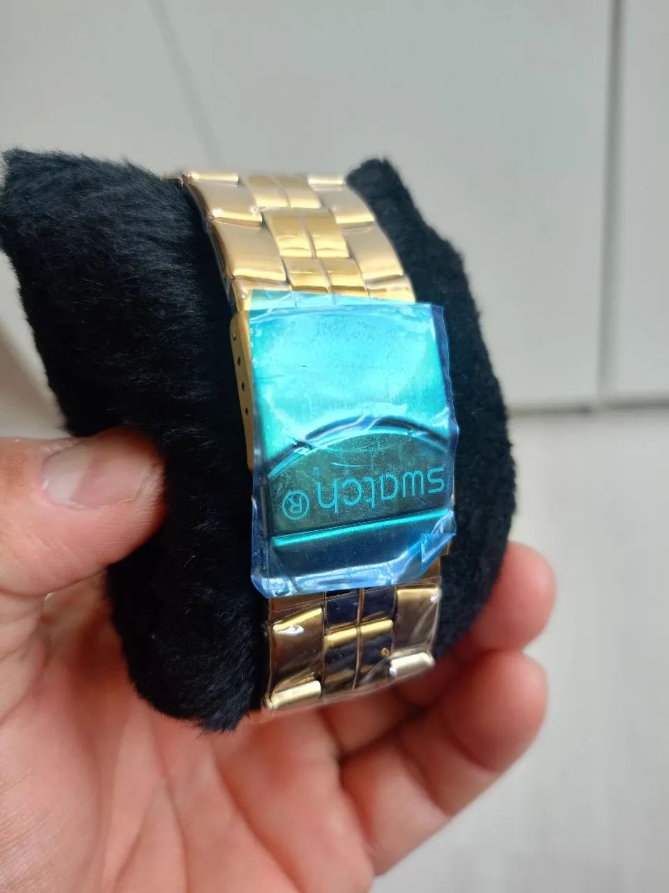 Relógio Swatch  Dourado - Swiss Made - Foto 2