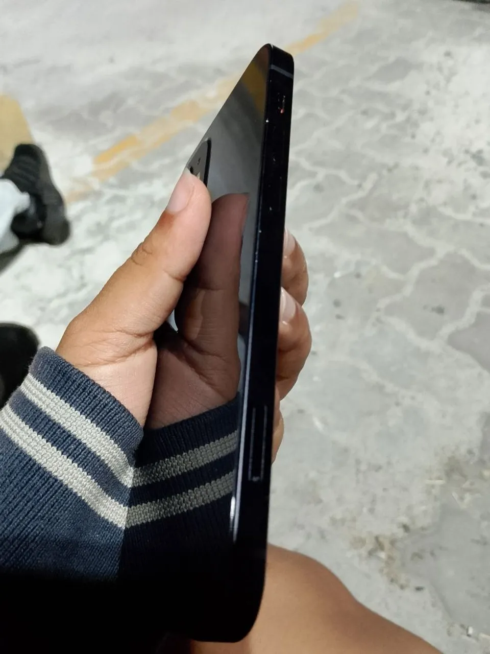 iPhone 12, 64 gigas