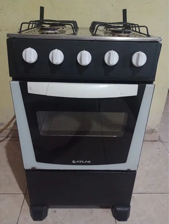 Fogão 4 Bocas com Forno - Ótimo estado! - Foto 4