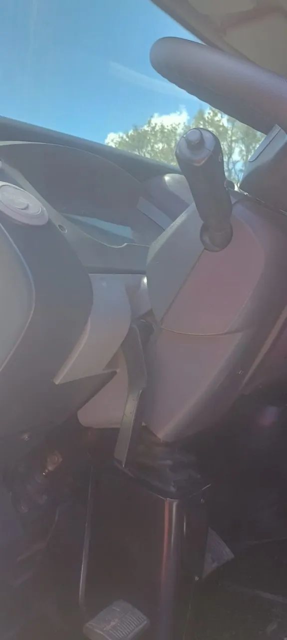 caminhão toco caçamba categoria especial com reduzida e cabine de fibra muito boa  - Foto 3