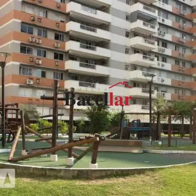 Apartamento - / Residencial / Pilares