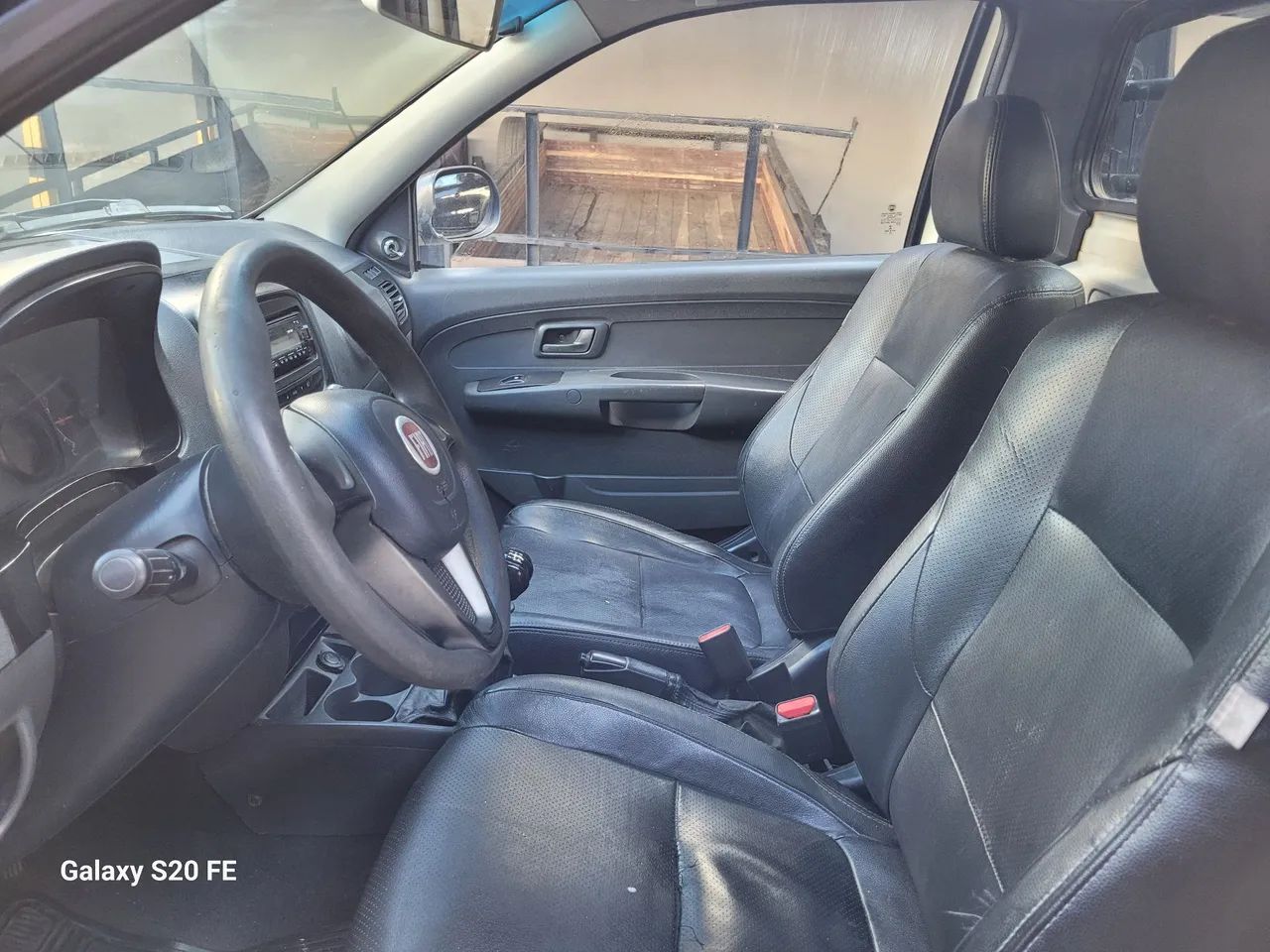 Fiat Strada Working Hard 1.4 Fire Flex 8V CS 2017 - Foto 5