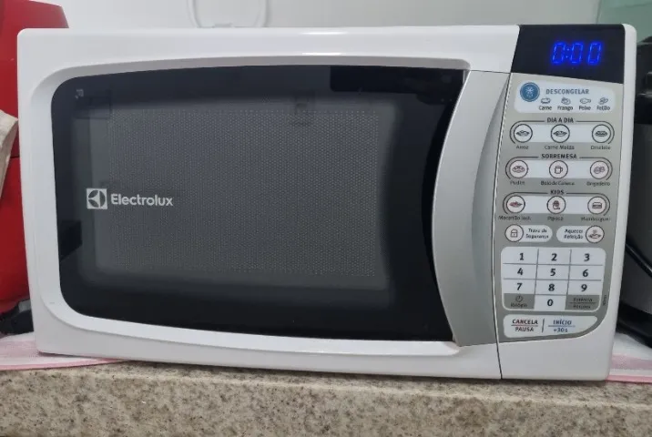 Microondas Eletrolux 20 litros