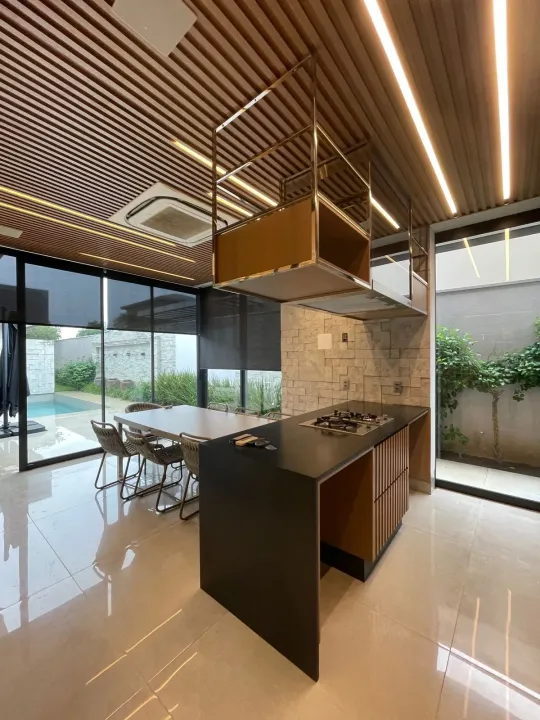 Casa Térrea Alto Padrão Florais dos Lagos