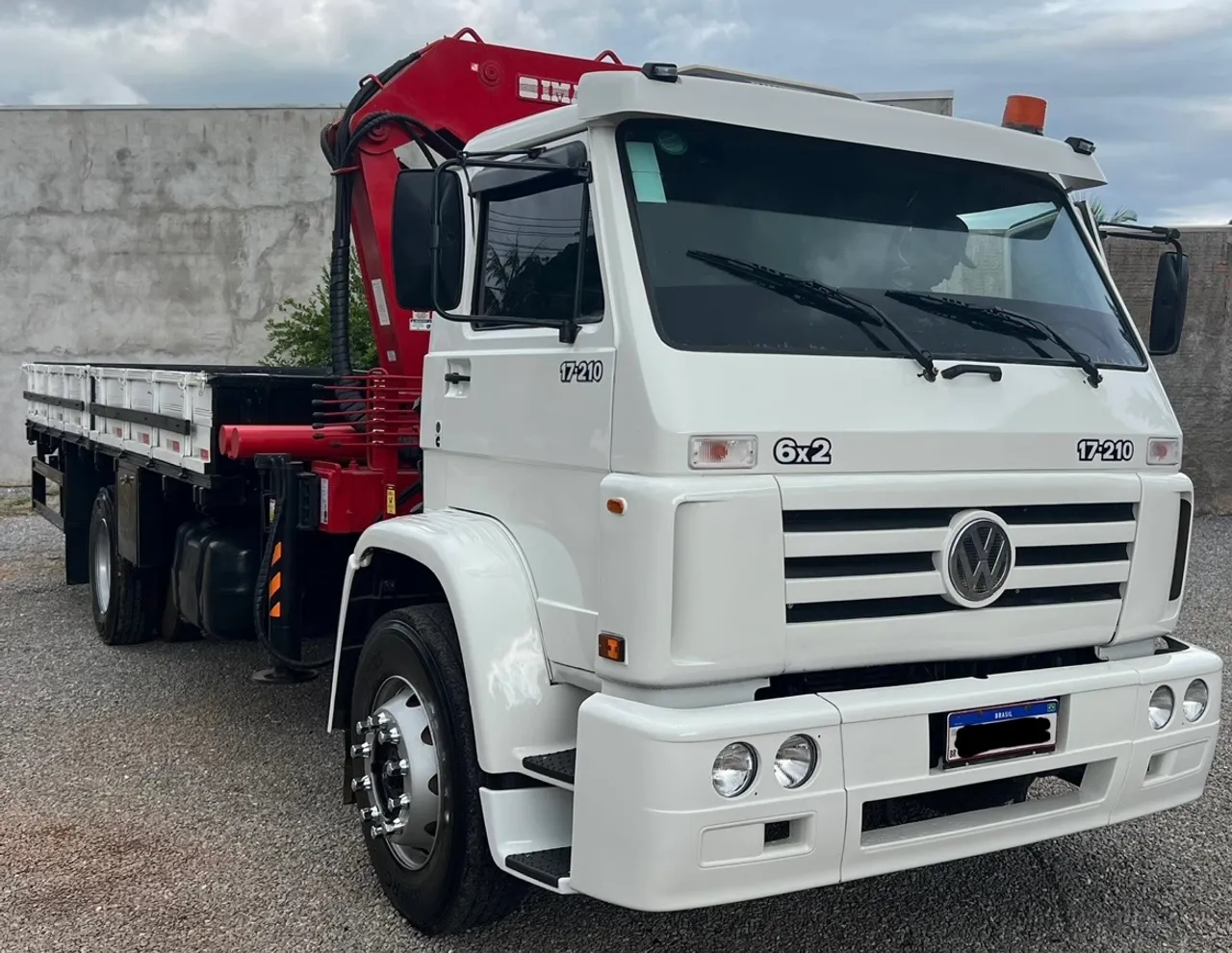 VW 17210 e Munck 16 ton