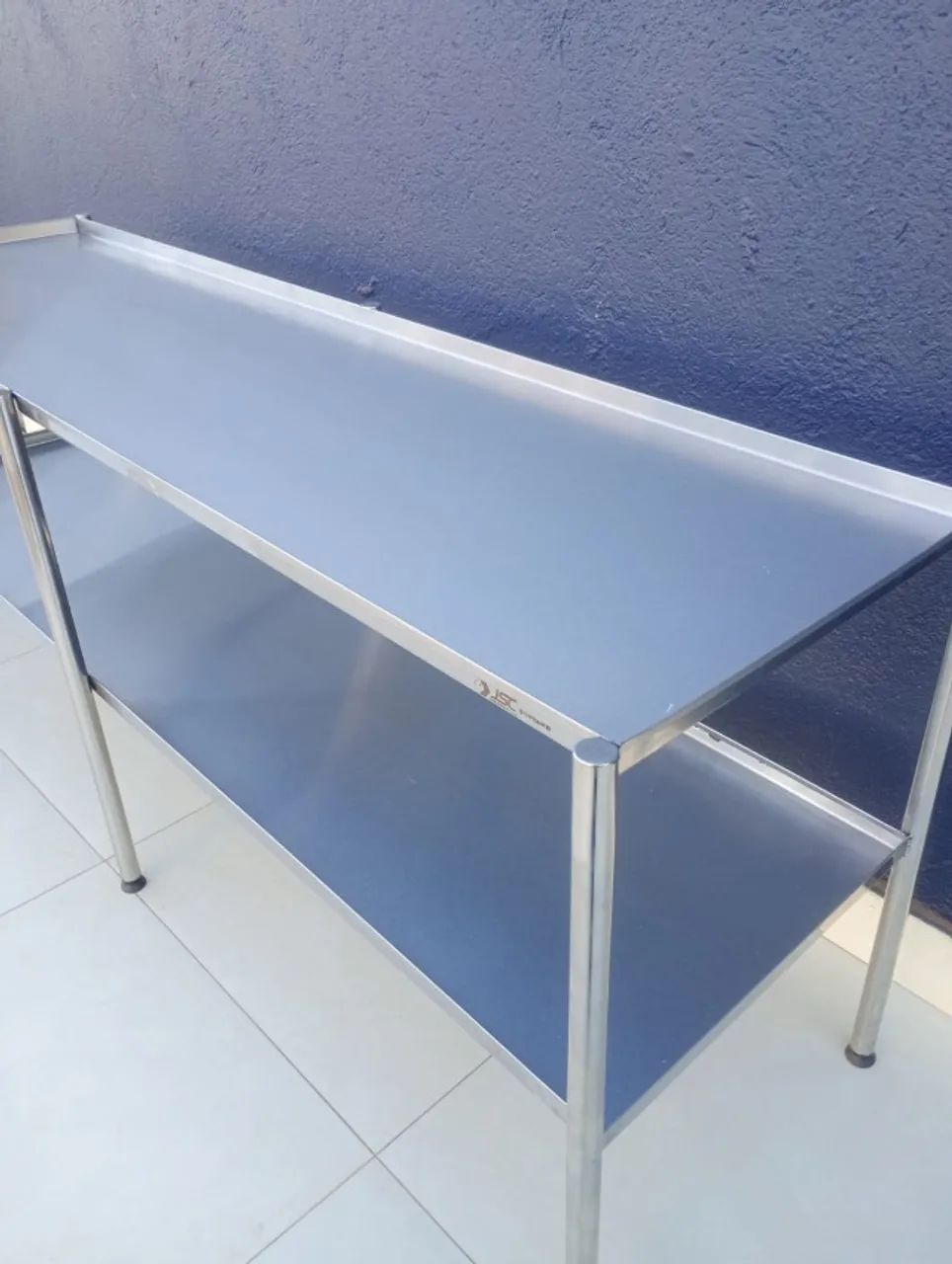Mesa para Verduras 2.0x0.55 com 2 planos  - Foto 4
