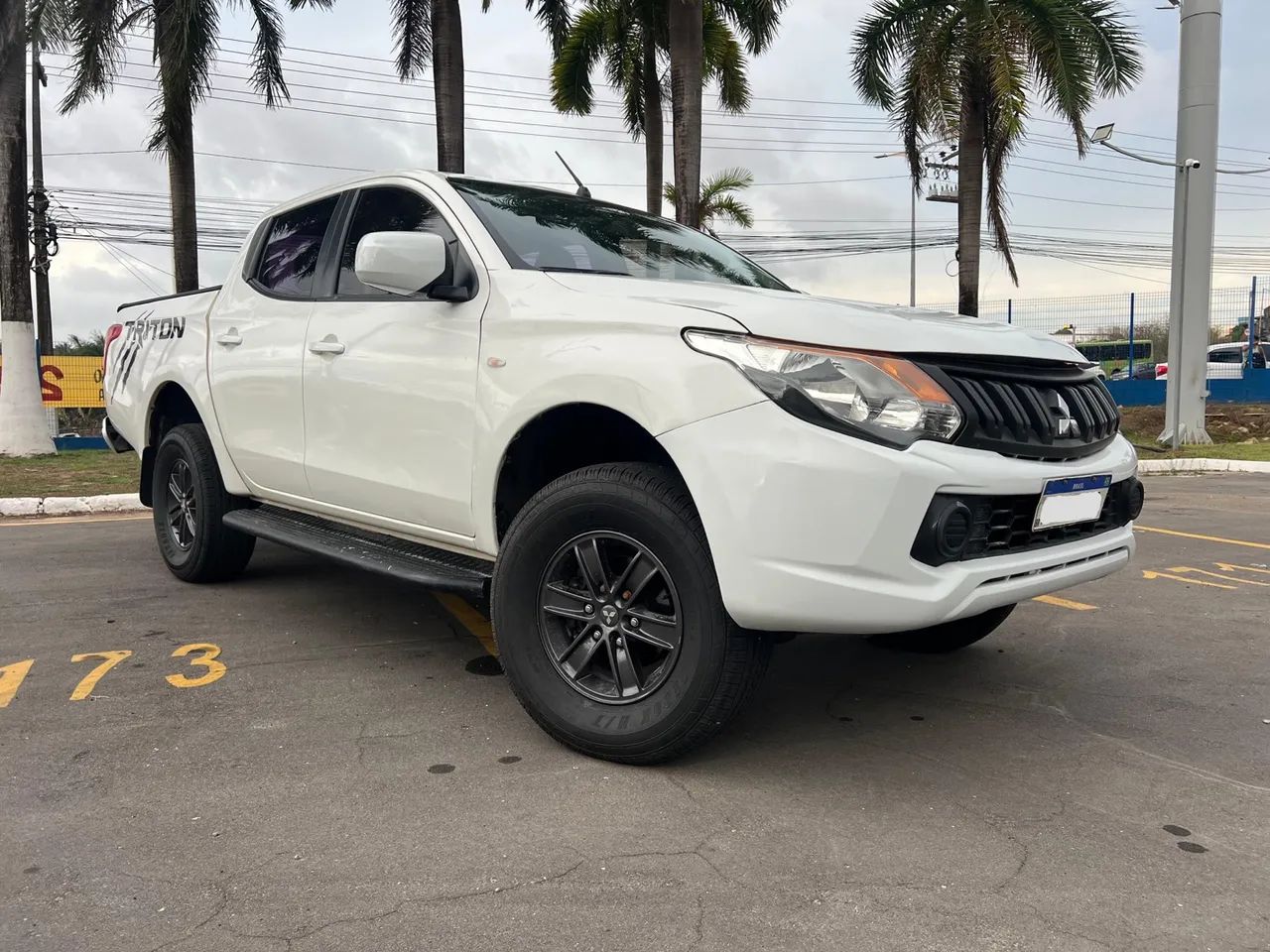 L200 Triton 2022 - Diesel 4x4 Câmbio manual 