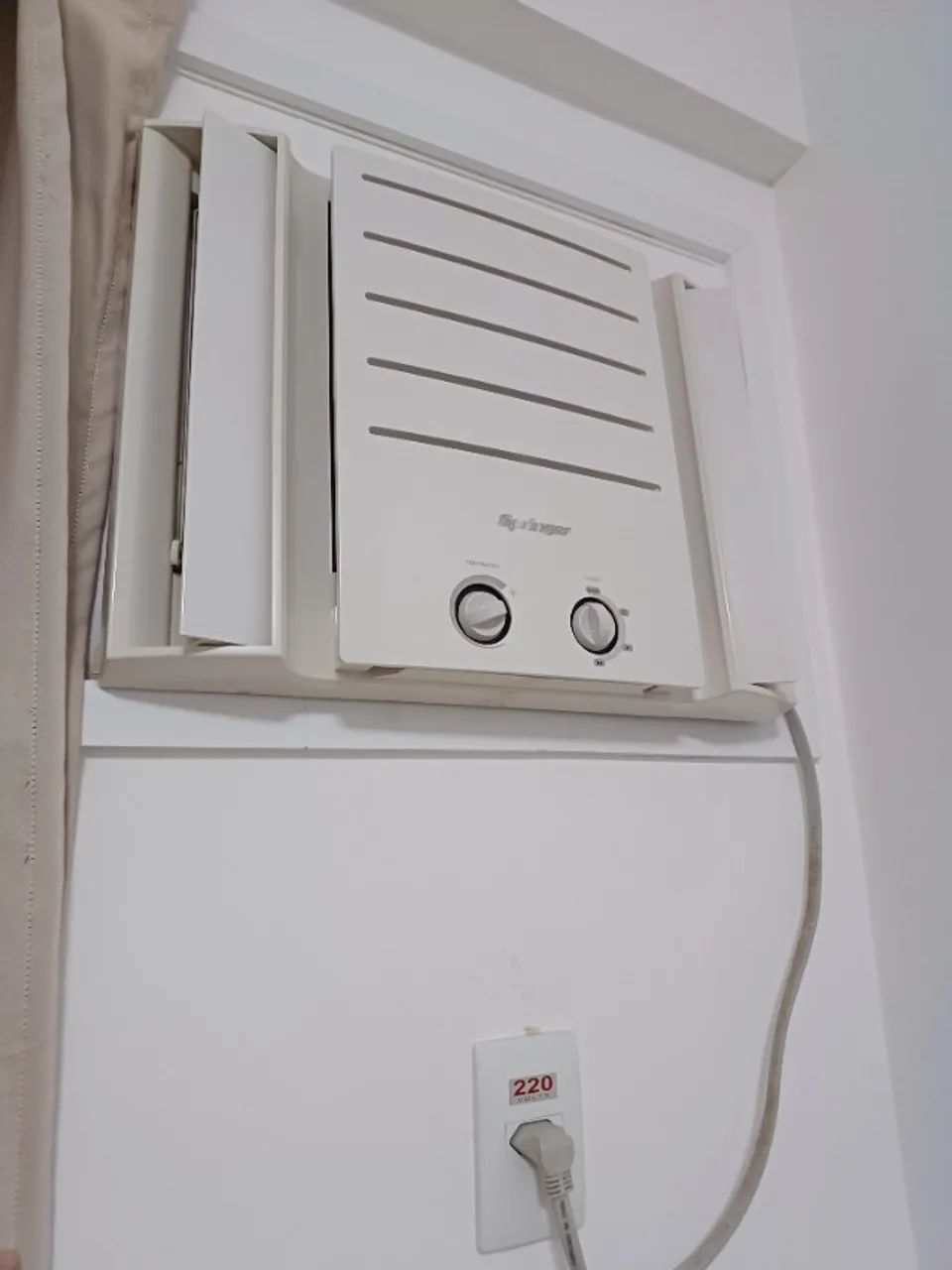 Ar-condicionado Springer 7500 BTUs
