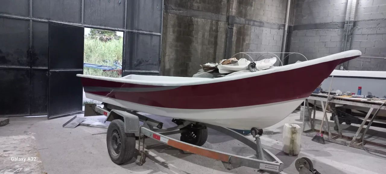Barco de fibra de vidro 5 metros (Reforçado) - Foto 3