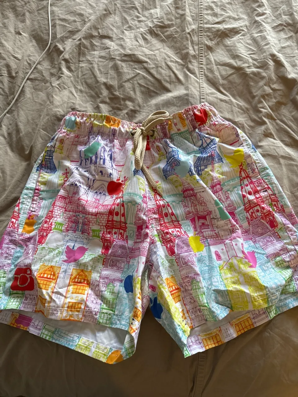 Shorts de Praia Colorido Shorts Co