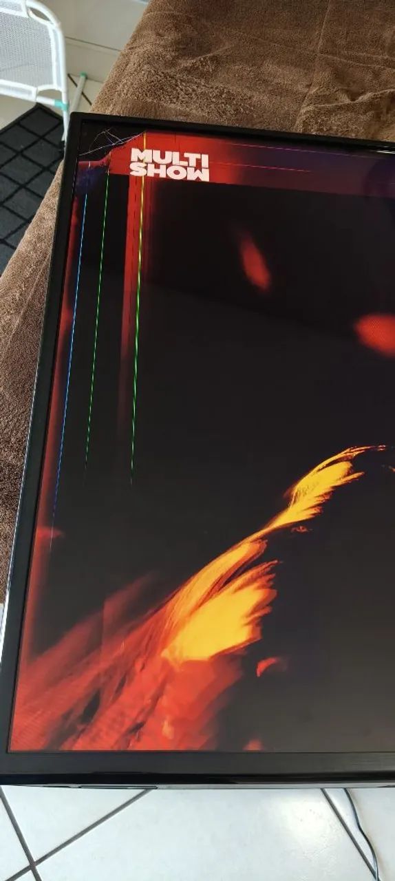 TV 60 polegadas com defeito na tela - Foto 3