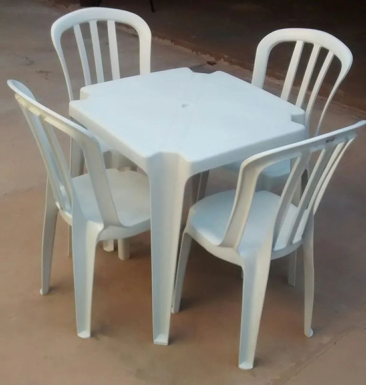 Locação de mesas e cadeiras para eventos  - Foto 2