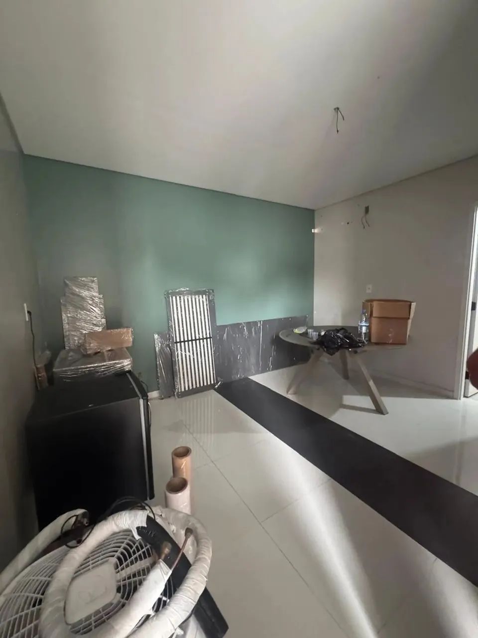 *ALUGUEL COMERCIAL - Casa próx academia live torres   *PARQUE 10* - Foto 5