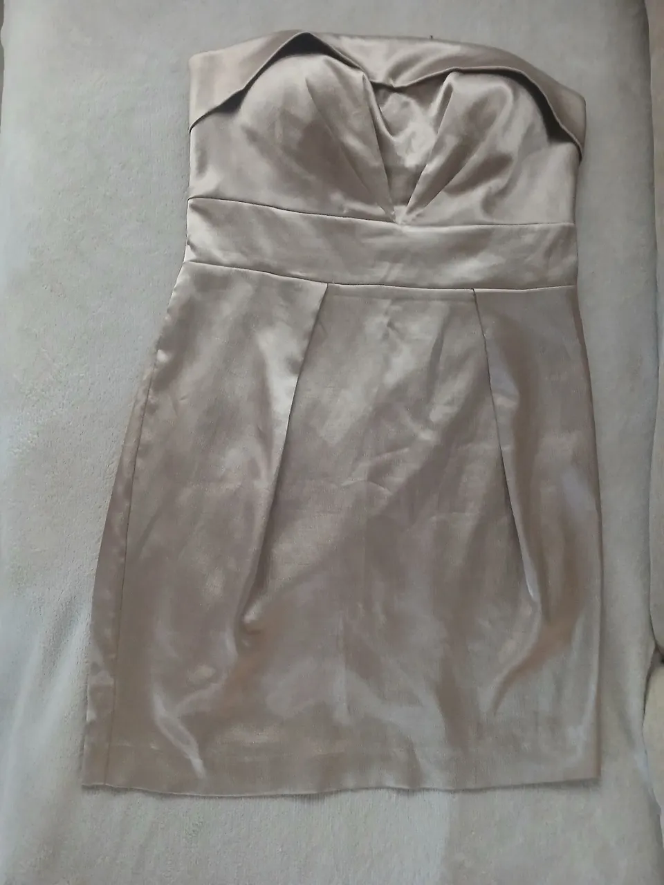Vestido tubinho tomara que caia com jaquetinha