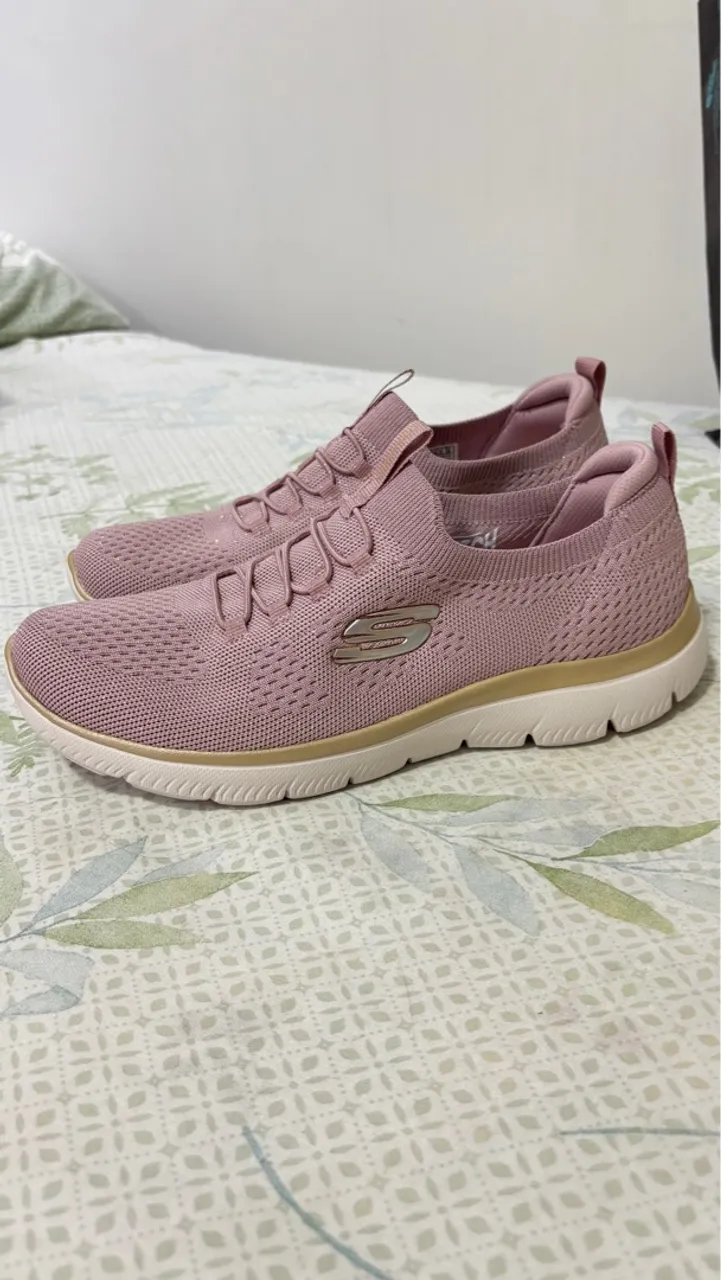 Tênis Skechers Feminino - comprado na Califórnia- EUA