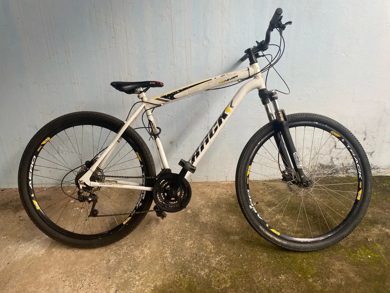 Vendo essa bike aro 29 - Foto 2